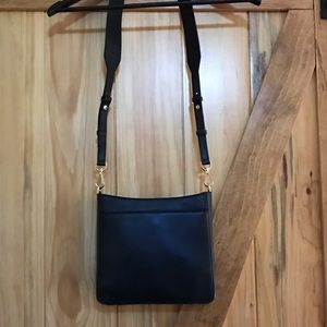 Michael Kors Bags - Michael Kors Crossbody Purse NWT Michael Kors Bags - Michael Kors Crossbody Purse NWT